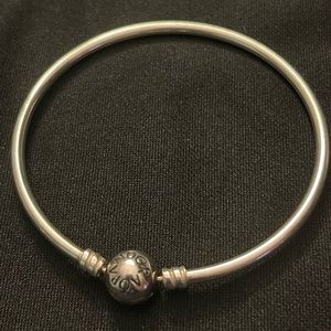 Pandora moments bangle bracelet